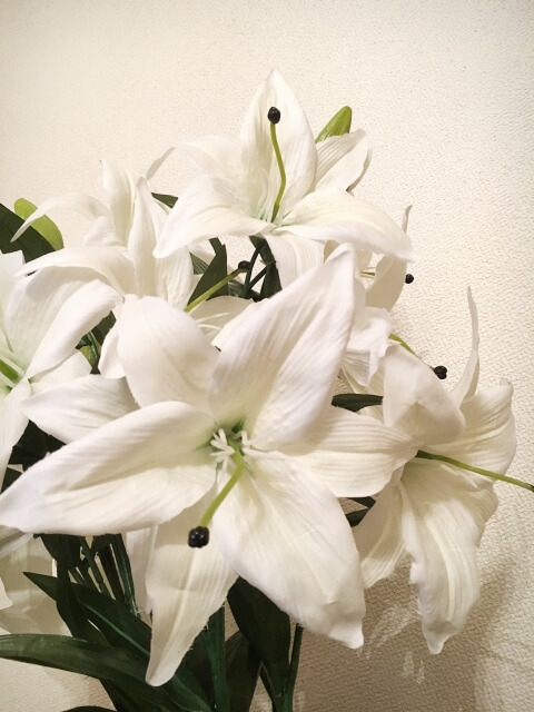 リング葬百合の花束
